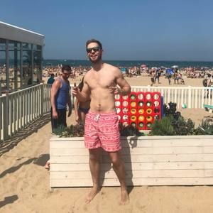 Meet your Posher, Cooper